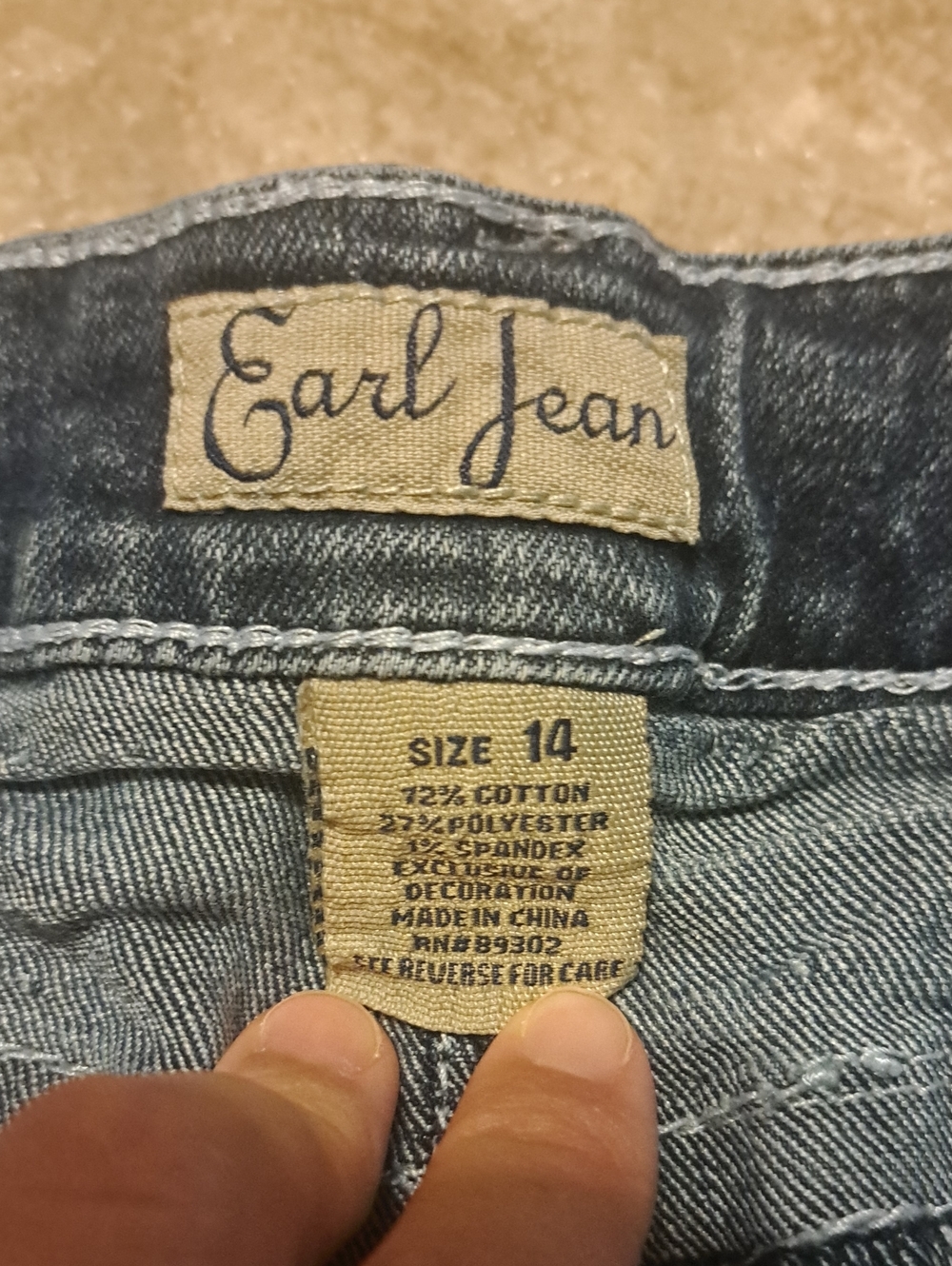 Earl Jeans dark blue denim shorts with light stitching. Size 14. - Picture 8 of 12